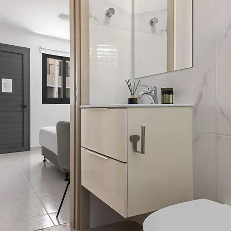 Апартаменты Phaedrus Living: Alkminis Seaside *