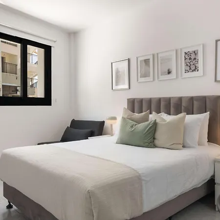 Phaedrus Living: Alkminis Seaside Апартаменты *